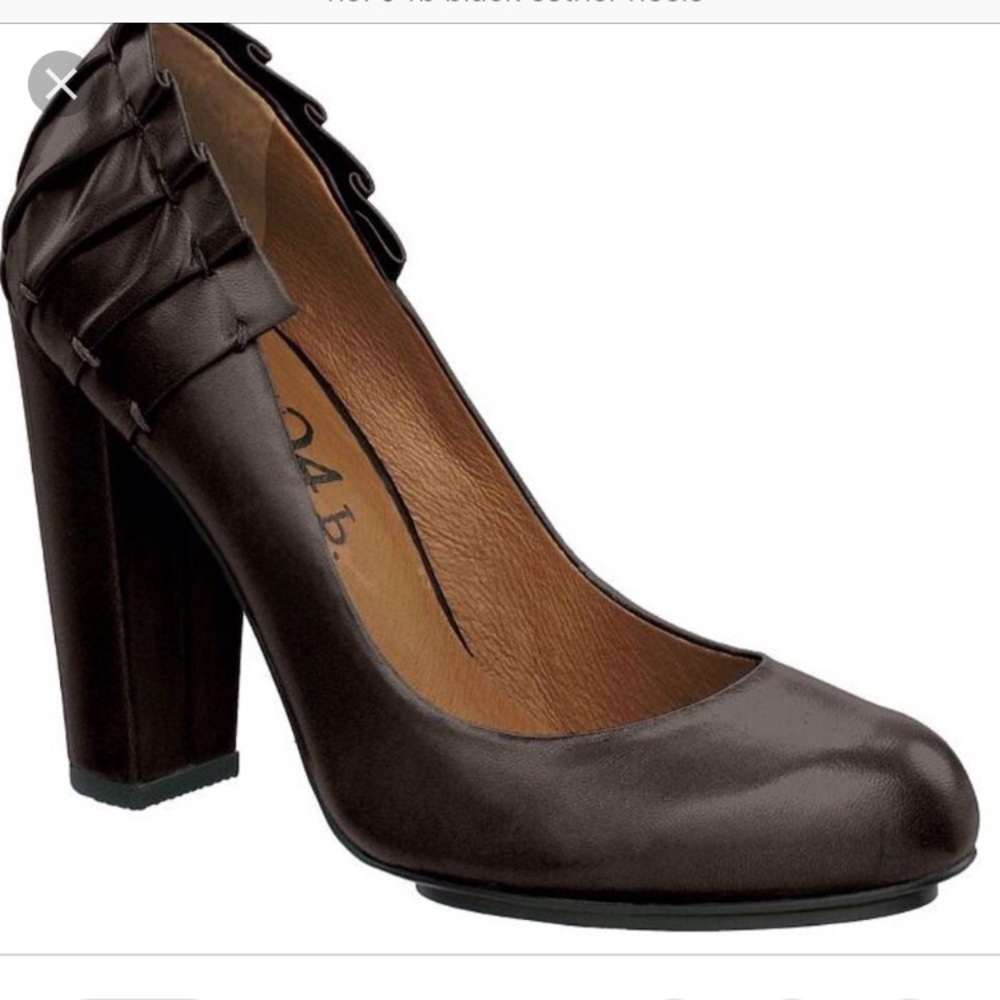 No704b Esther black heels